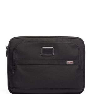 Tumi Alpha Medium Laptop Cover